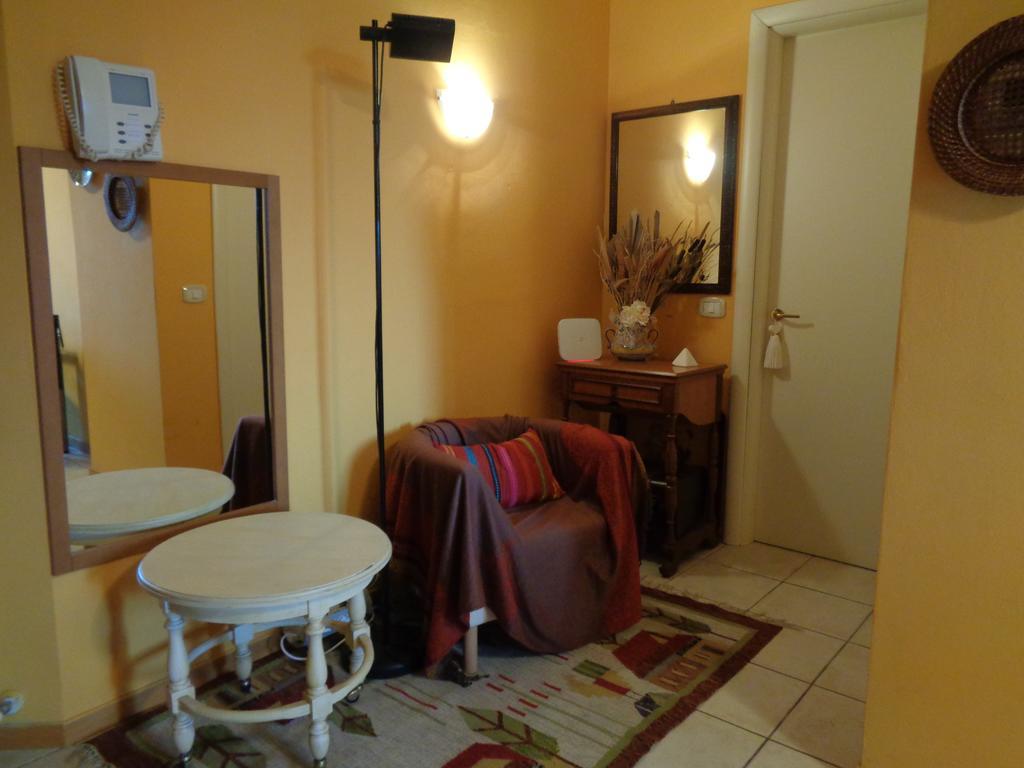 Liz Beth Apartment ลุคคา ภายนอก รูปภาพ