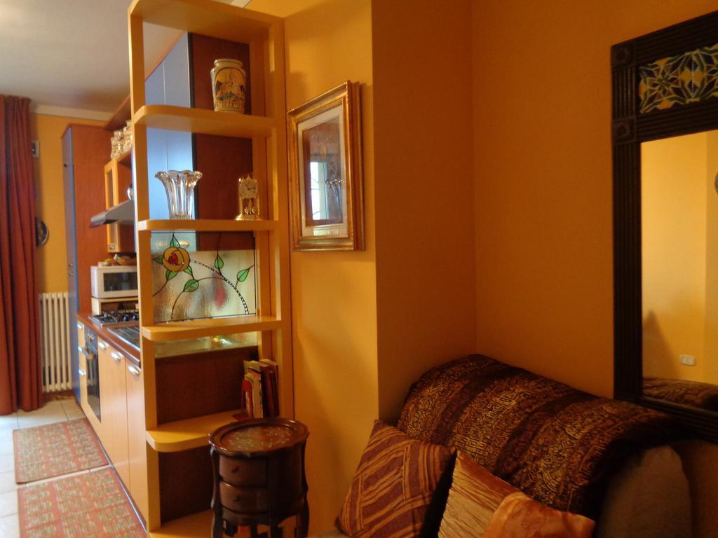 Liz Beth Apartment ลุคคา ภายนอก รูปภาพ